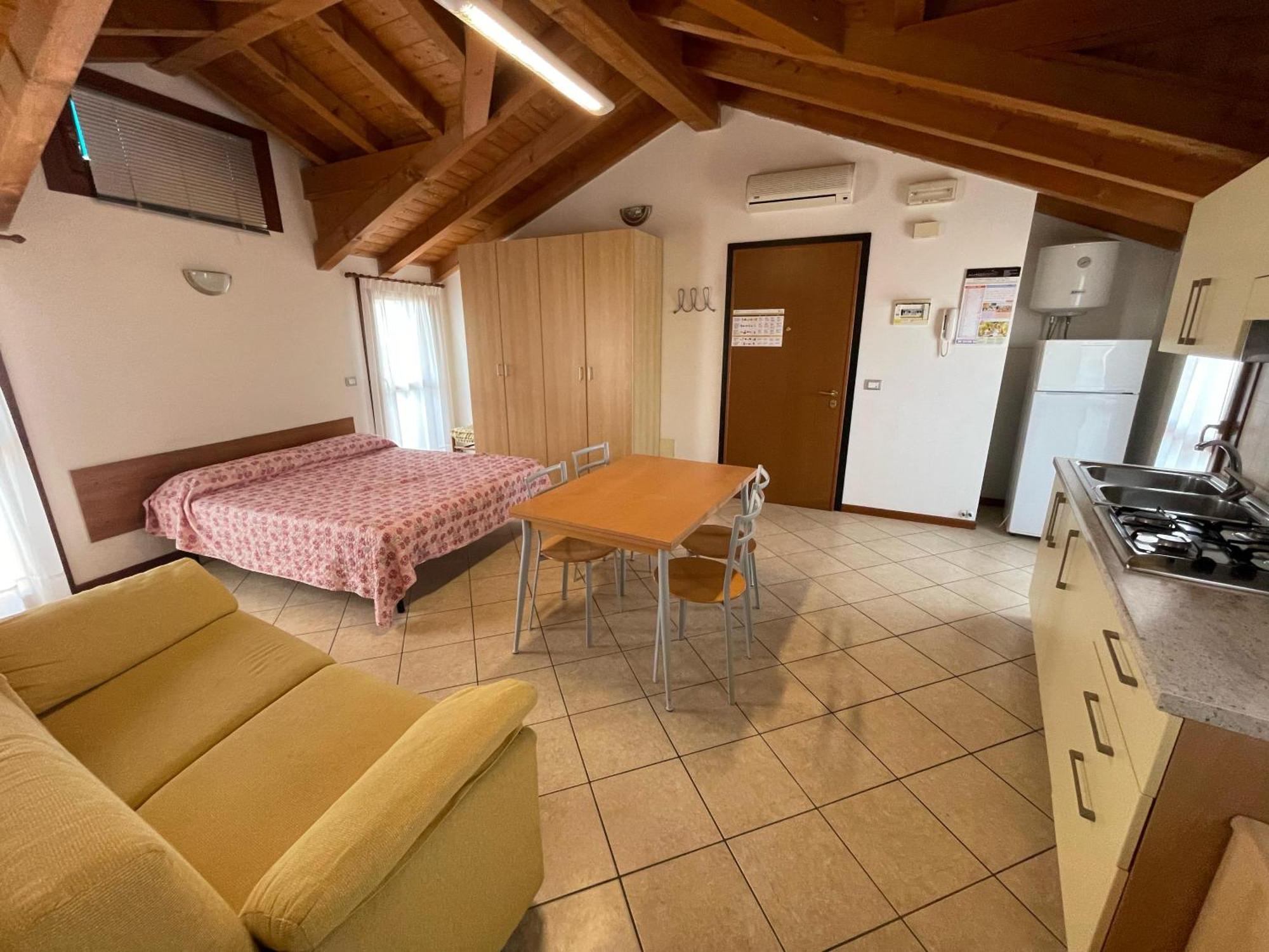 Residence Mediterraneo - Agenzia Cocal Caorle Exteriér fotografie